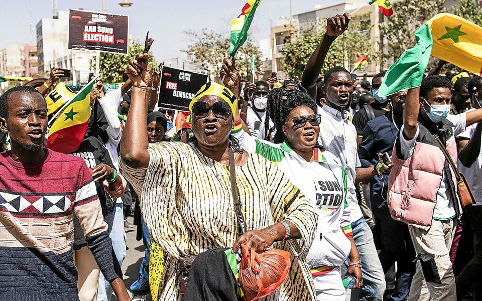 Aar Sunu Election a marché pour dire "Non au coup d'État constitutionnel"