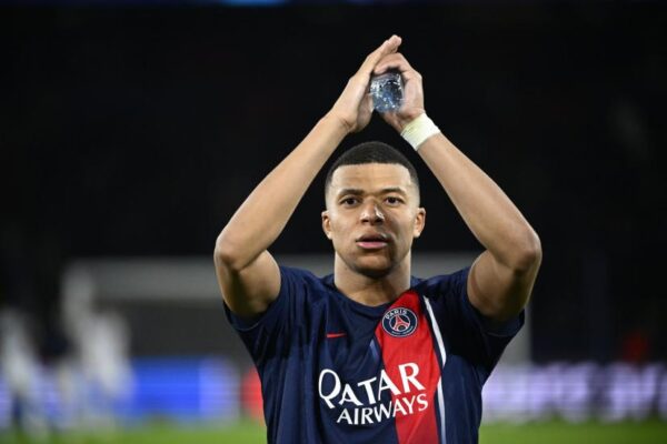 La star du PSG Kylian Mbappé quittera le club cet été