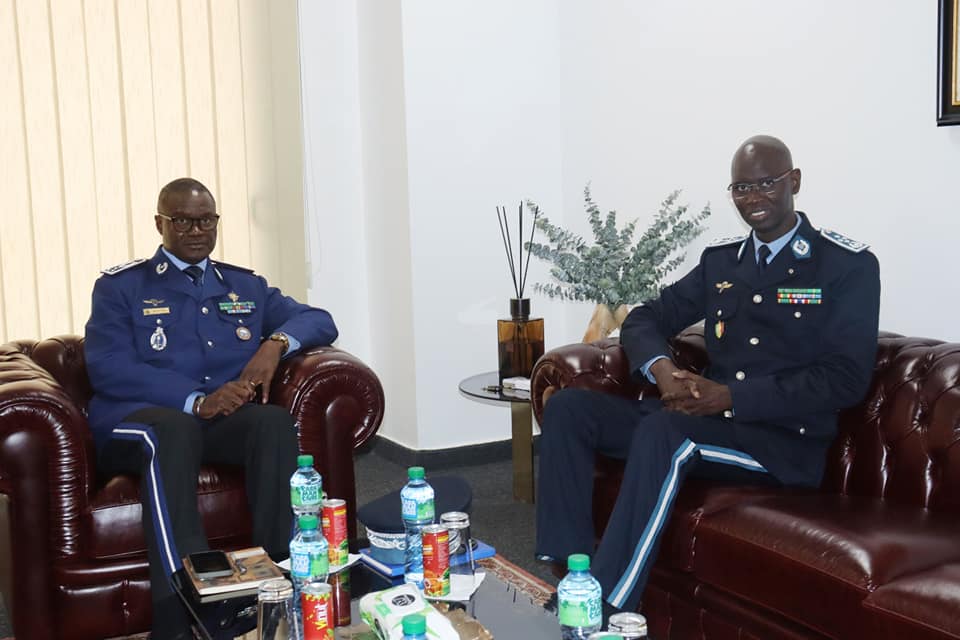 Rencontre entre le Haut commandant de la gendarmerie et le Dg de la Police...