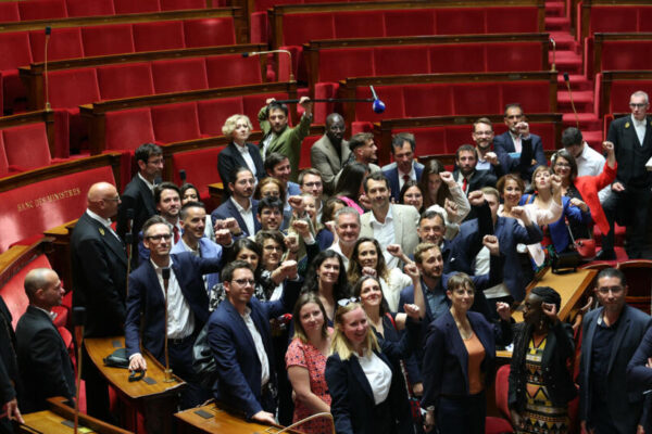 France: l'Assemblée nationale élit ses vice-présidents, l'extrême droite n'obtient aucun poste