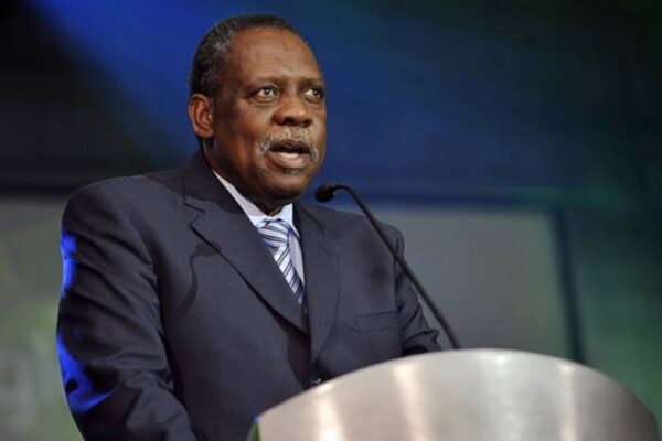 Issa Hayatou, Ancien President De La Caf Est Décédé